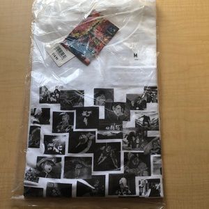 Uniqlo 40th anniversary Gundam graphic T shirt white Medium